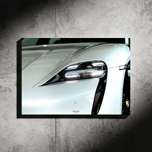 poster métallique porsche taycan avec néon led